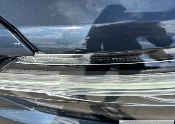 Volvo V60 cena 194900 przebieg: 22411, rok produkcji 2023 z Sławno małe 497